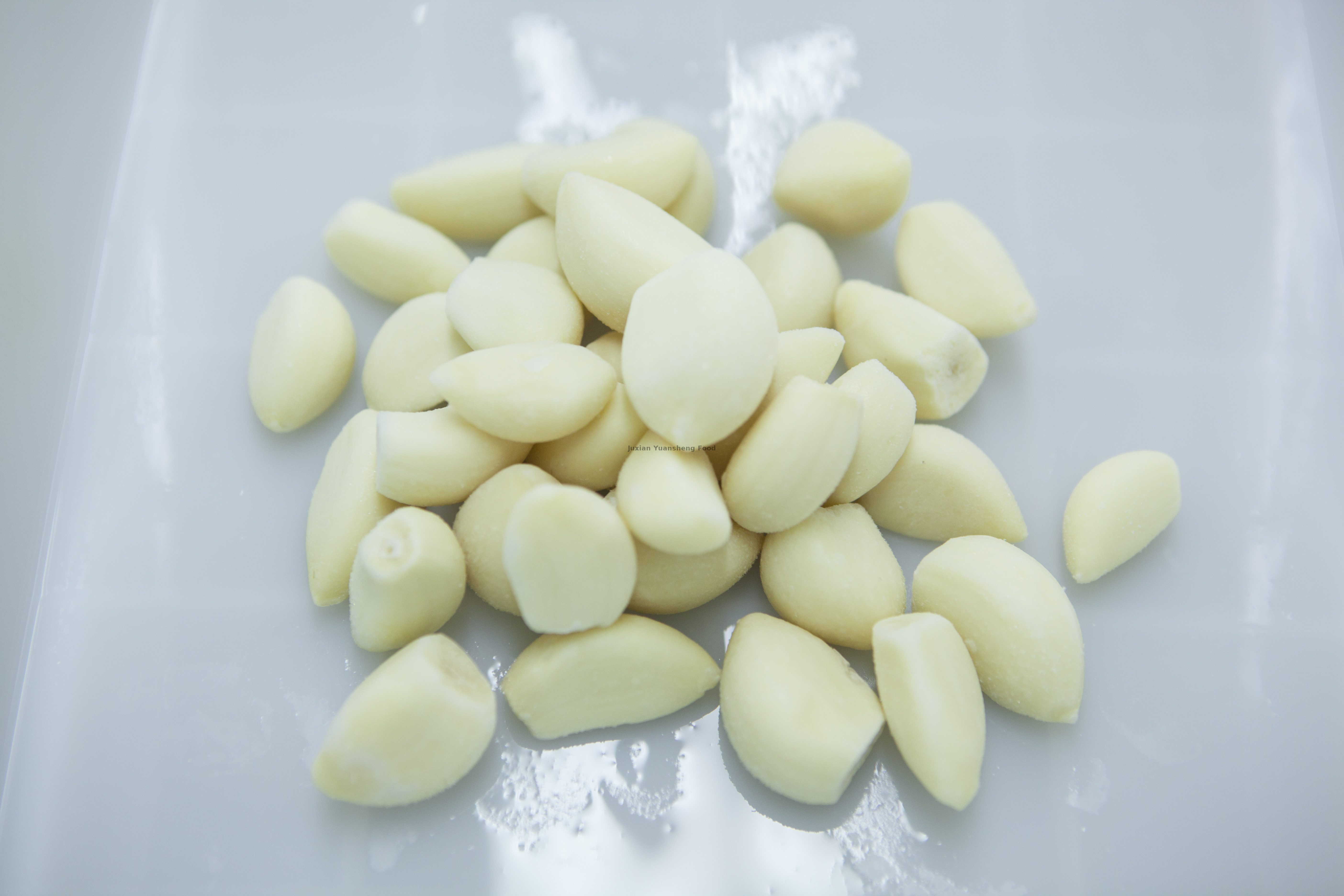 Spicchio d'aglio congelato